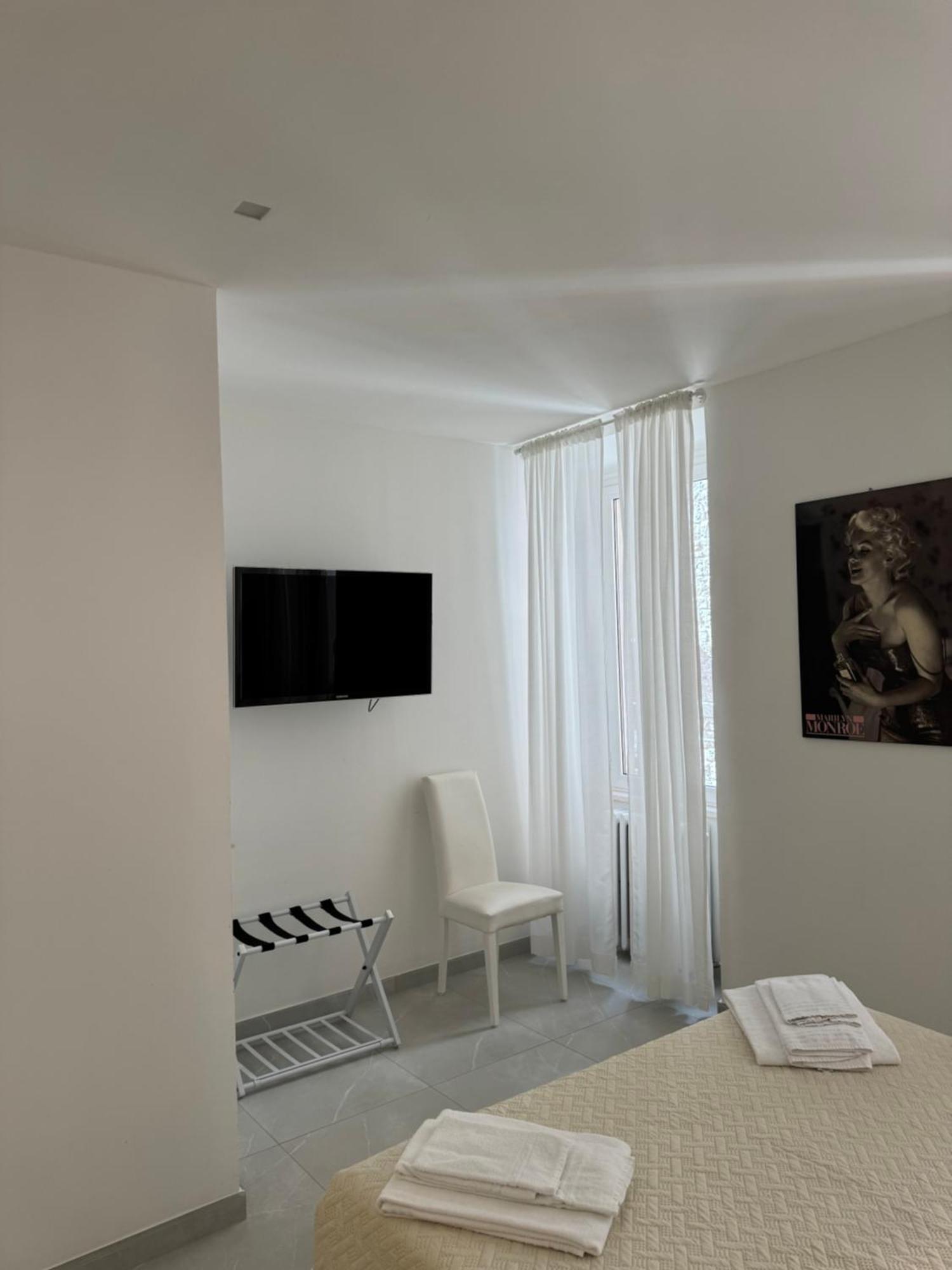 Re House Suite & Deluxe Apartament Ascoli Piceno Exteriör bild