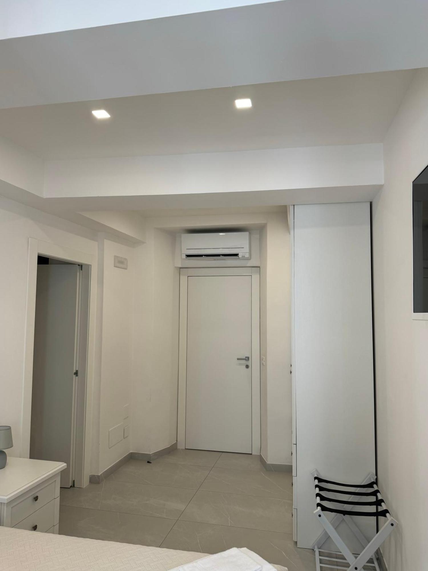 Re House Suite & Deluxe Apartament Ascoli Piceno Exteriör bild