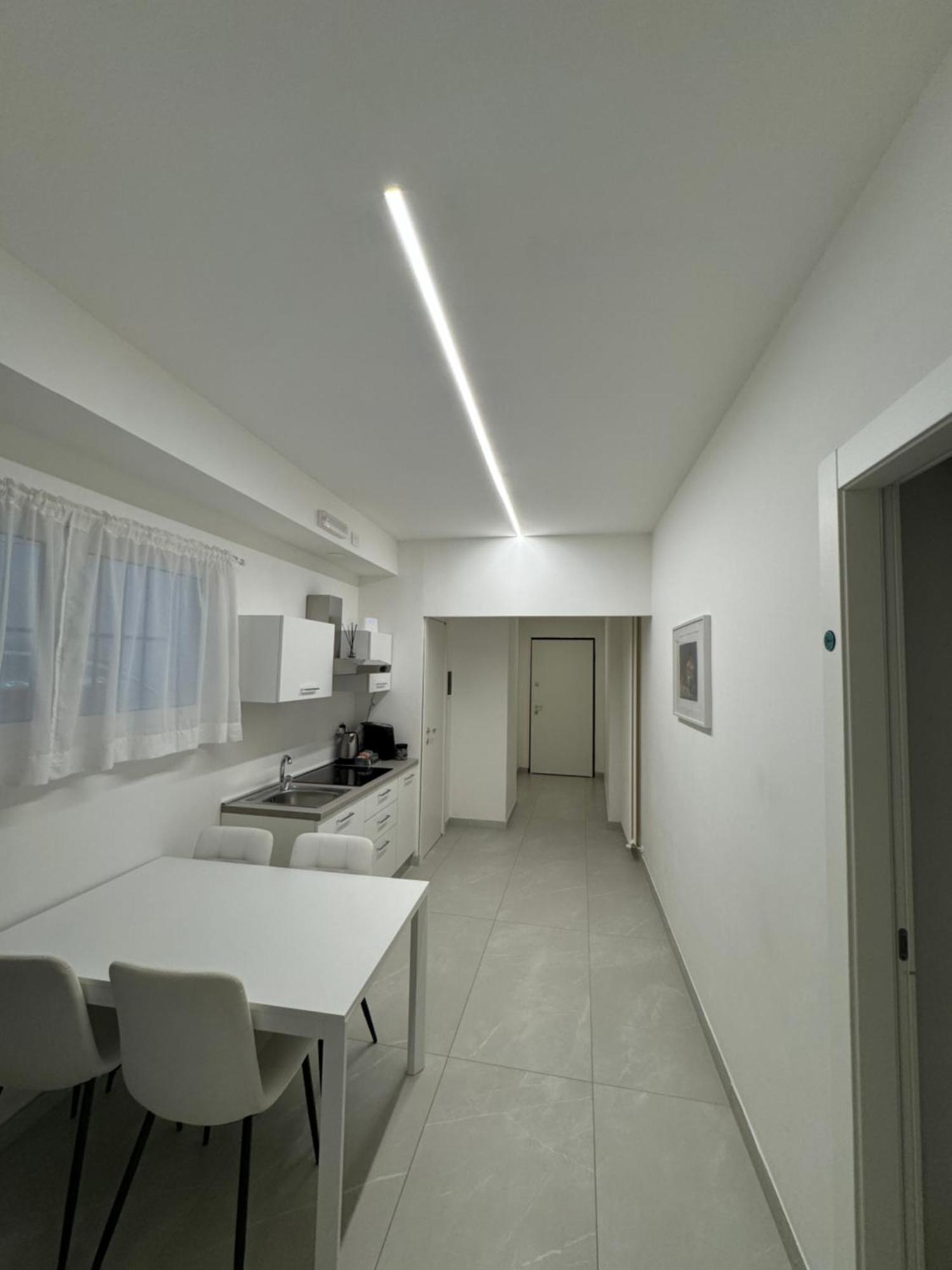 Re House Suite & Deluxe Apartament Ascoli Piceno Exteriör bild